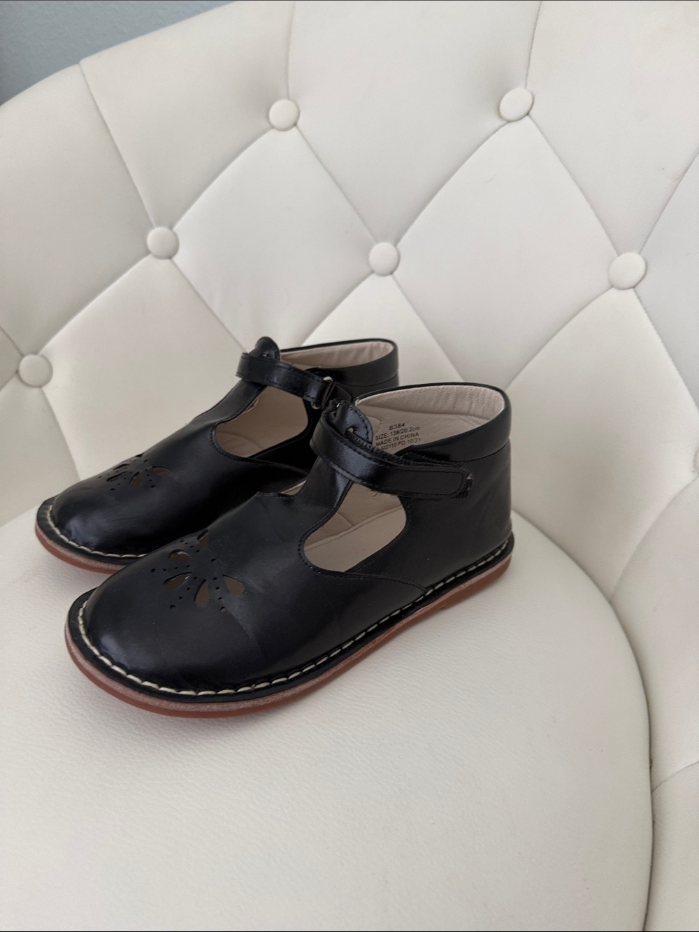 Felix & Flora Kids Black Mary Jane Uniform Shoes with T-Strap Girls 13 - Picture 2 of 10
